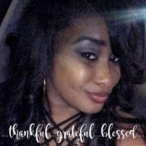 Meet your Posher, Crystal